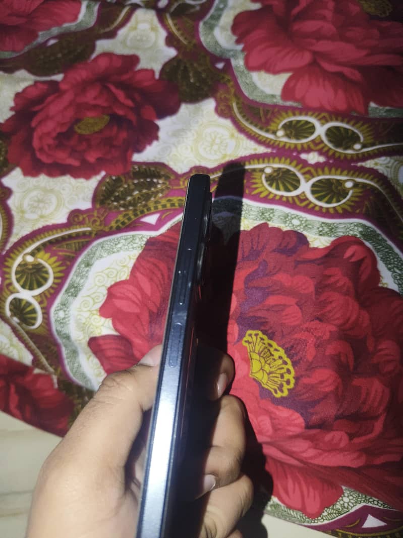 Xiaomi Redmi Note 12 2