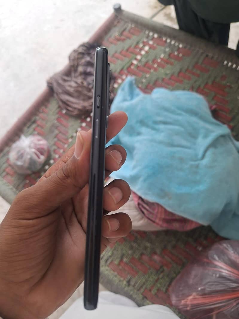 One Plus 9 4
