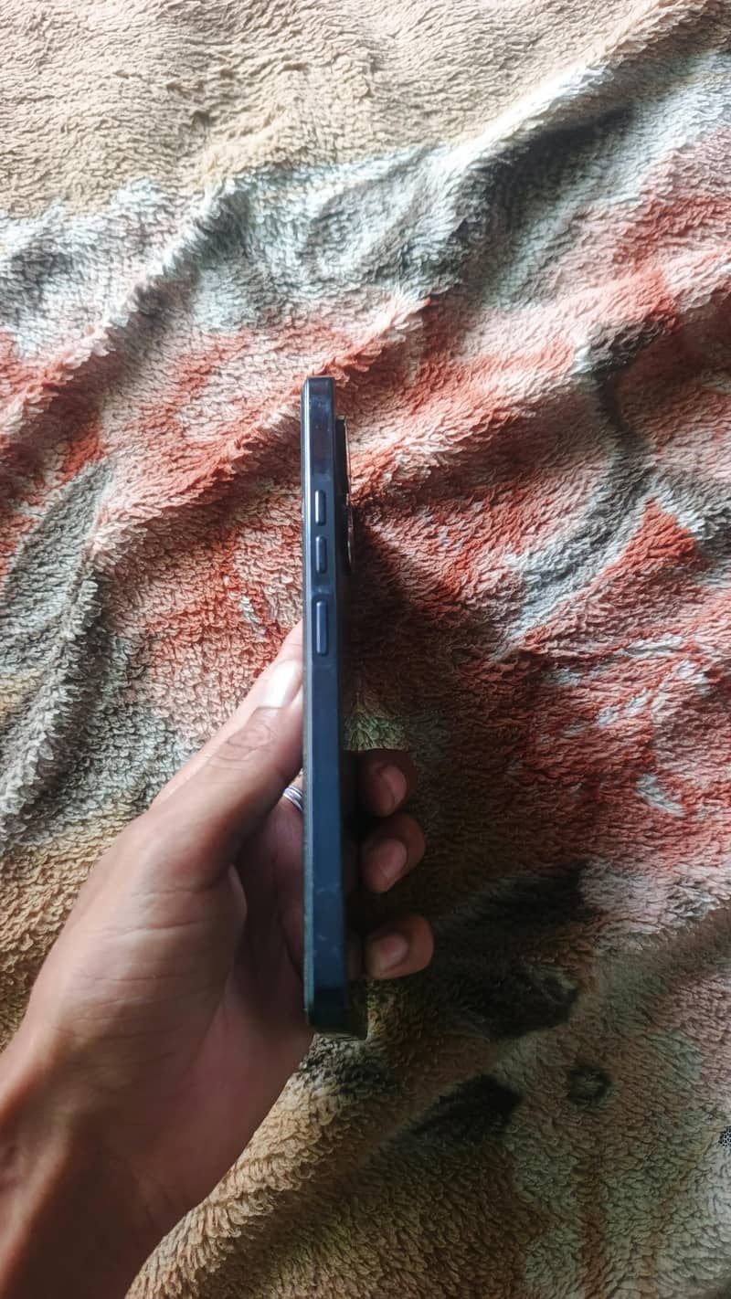 Tecno CAMON 20 2