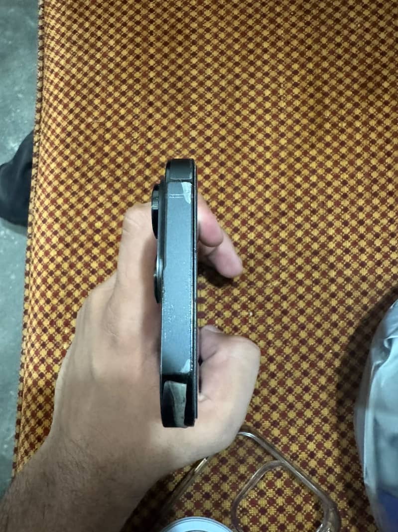 Apple iPhone 14 Pro 1