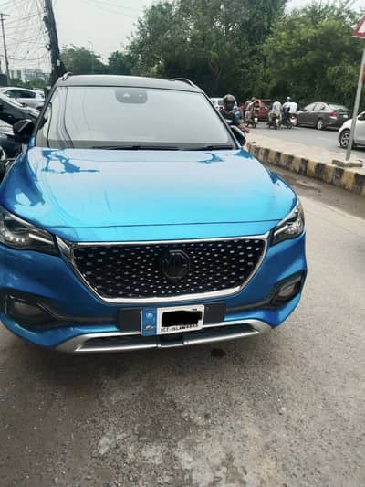 MG HS 2021