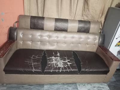 5  person sitting sofa set