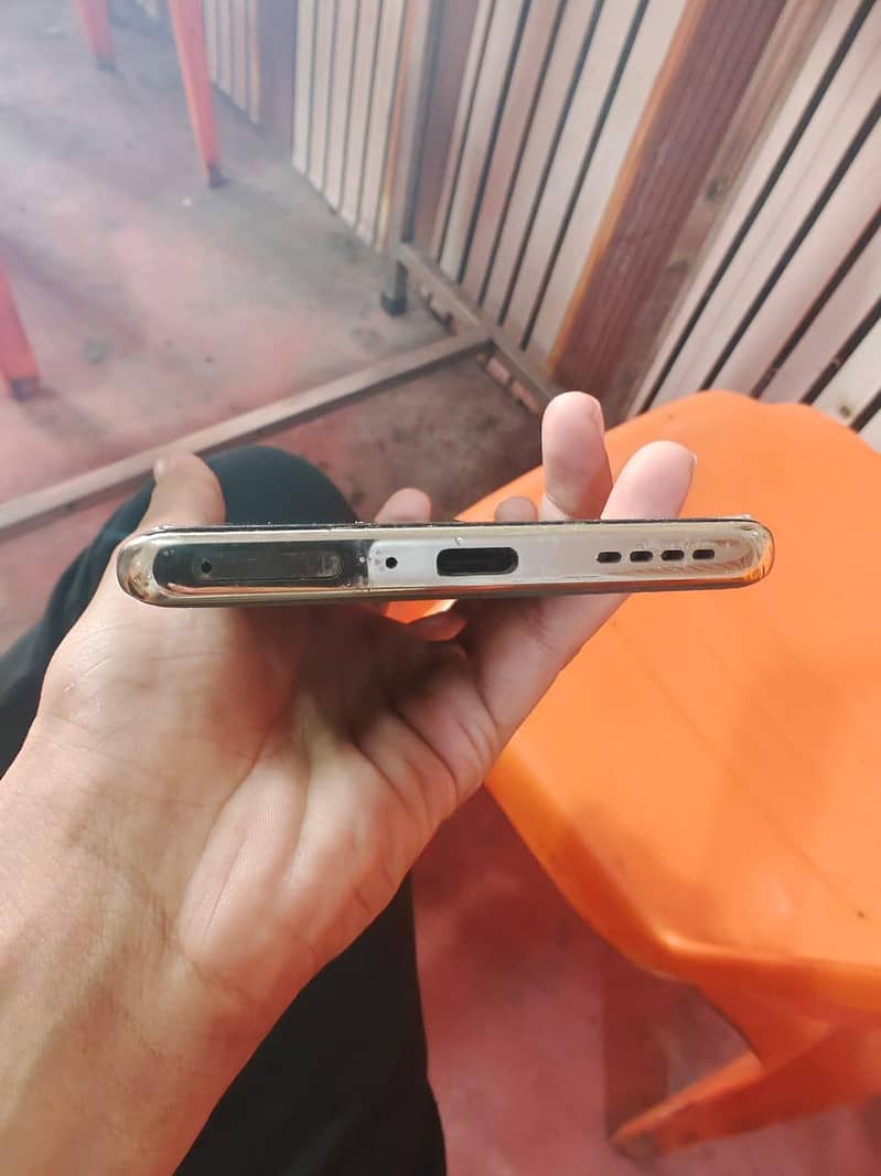 infinix note 40 pro 3