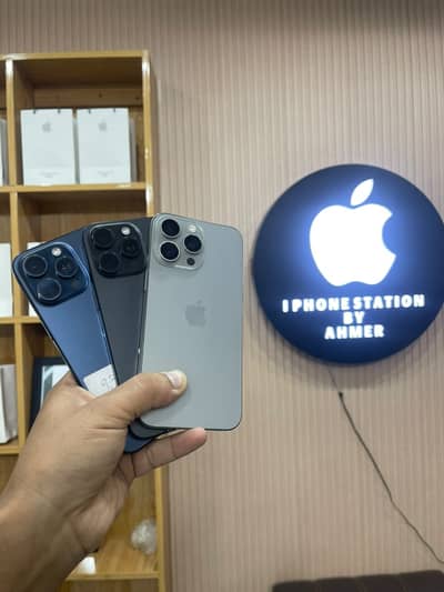 iPhone 15 Pro Max 256GB JV - 90 + Battery