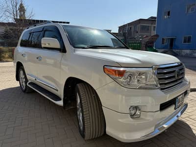 Toyota Land Cruiser ZX 2013/2018 – Premium Luxury SUV  [ URGENT SALE ]