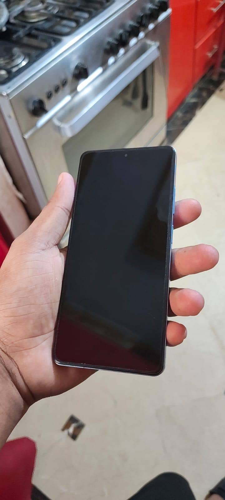 Apple iPhone 13 Pro Max 1