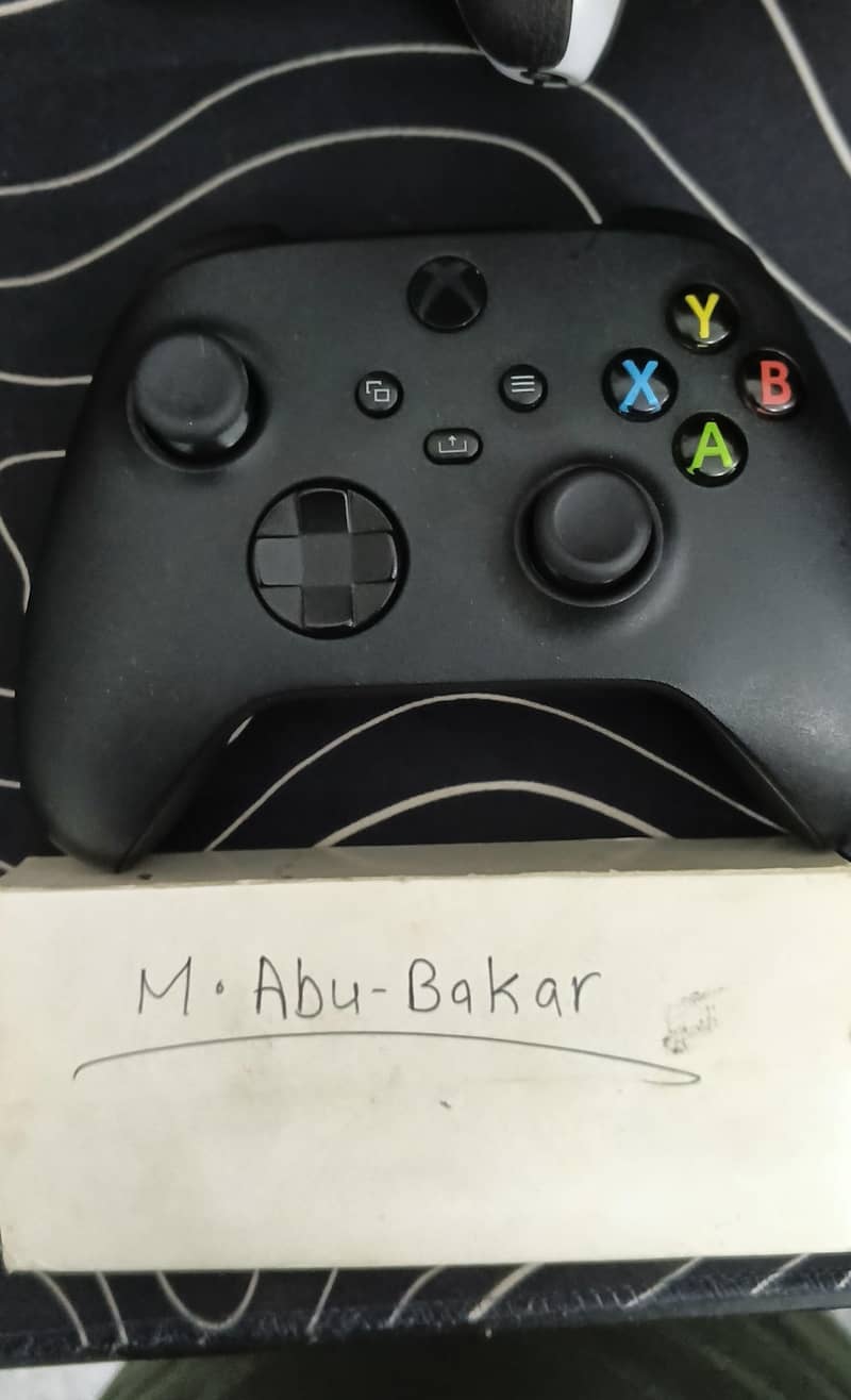 Xbox series X controller 0