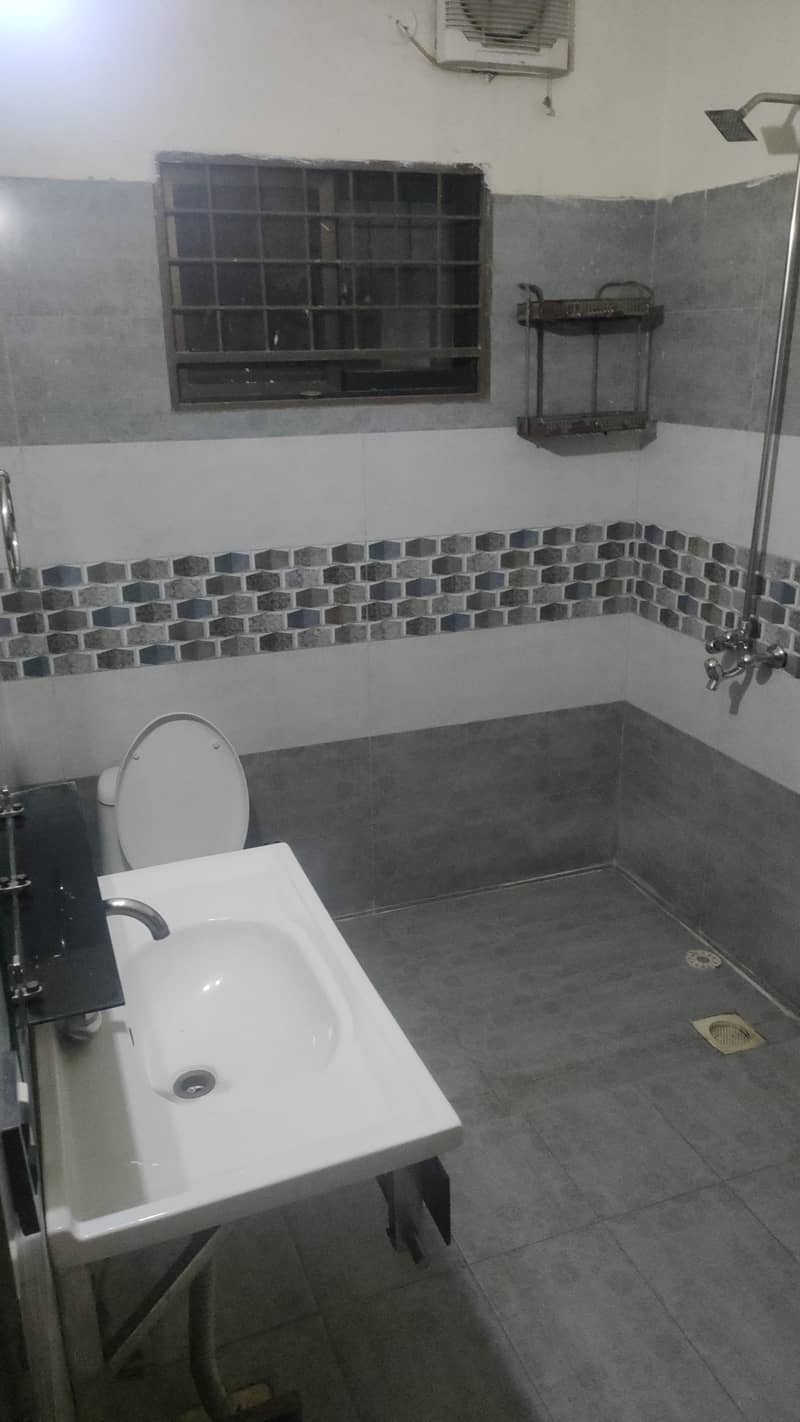 One bedroom portion 2