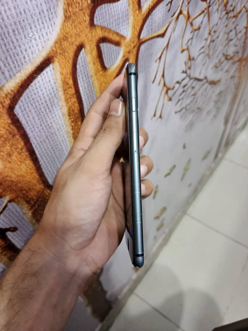 8 plus Non pta 1