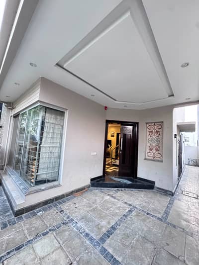 100 % Original Picture Defence 5 Marla Fully Furnished House For Sale Phase 9
