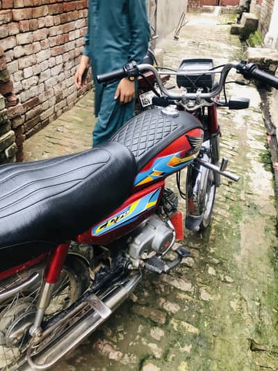 Honda  CD70 2018 model