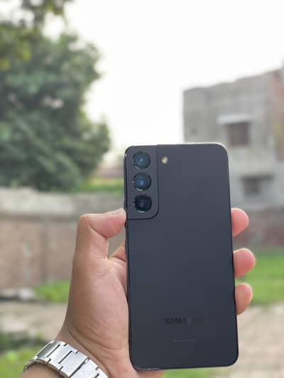 Samsung Mobile S22