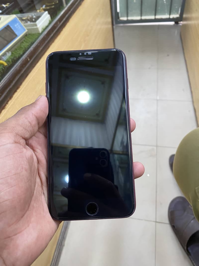 Apple iPhone 7 Plus 4
