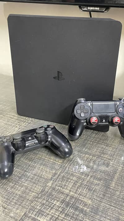 Ps4 Slim Jailbreak with 2 controllers