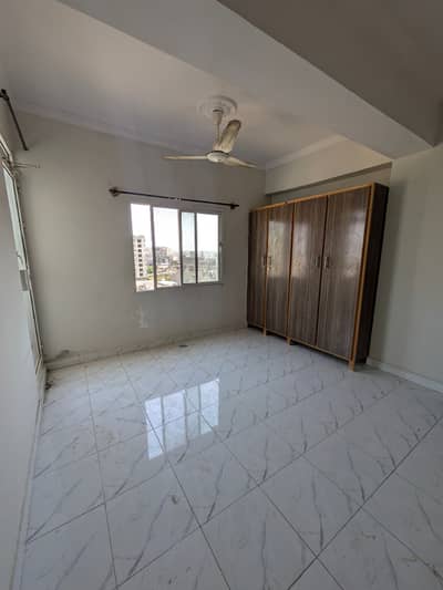 3bedrooms unfurnish apartment available for rent