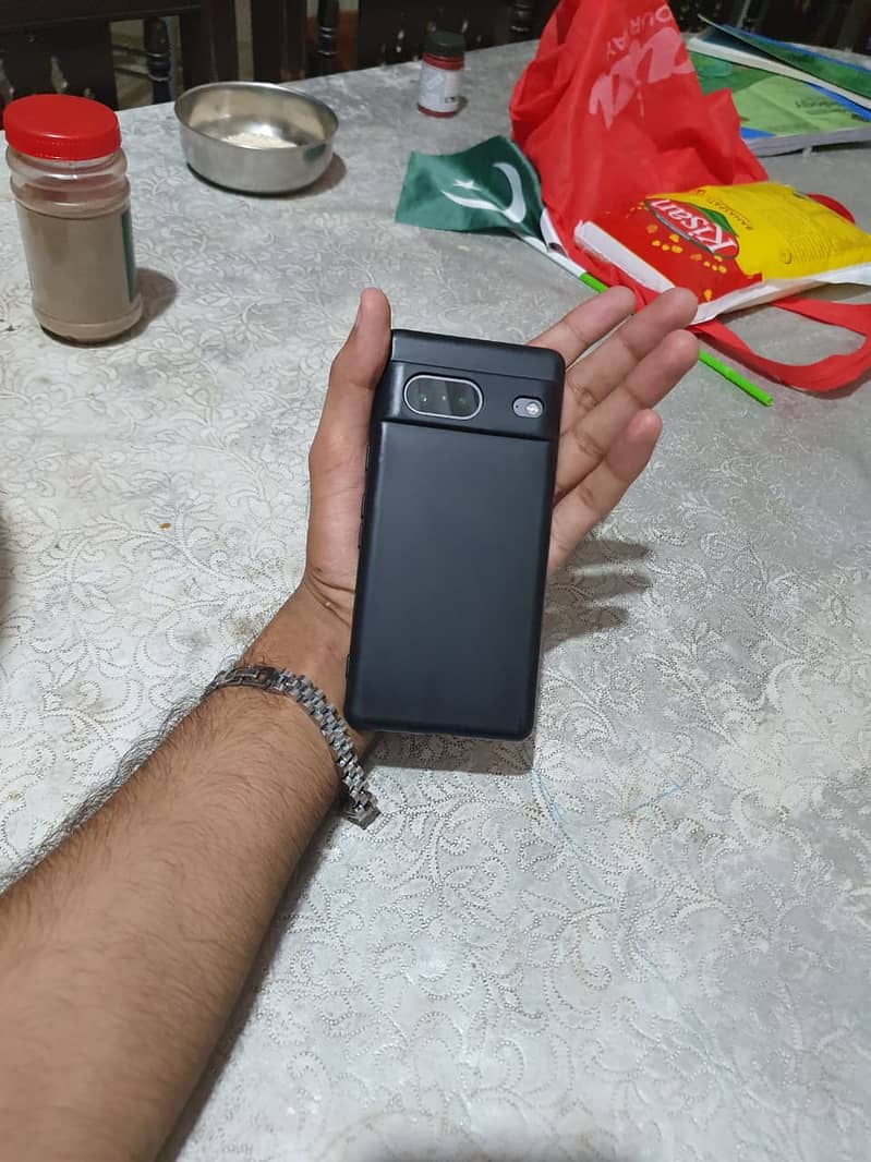 Pixel 7 0