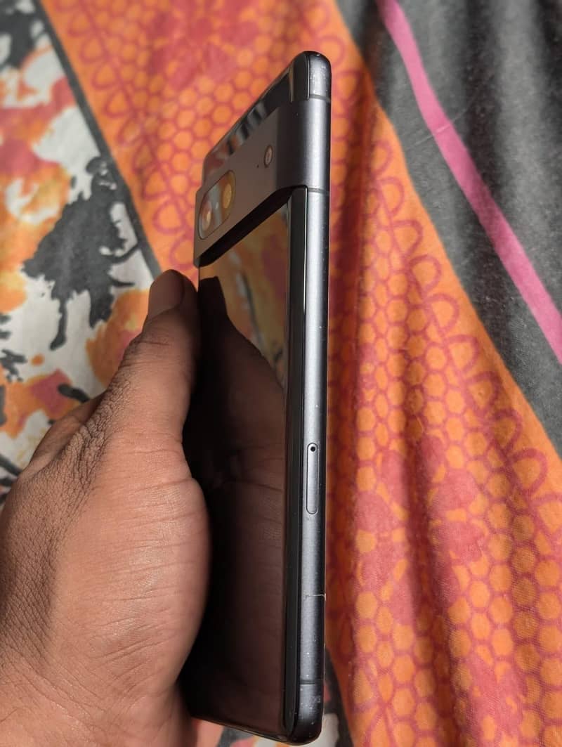 Google Pixel 7 3