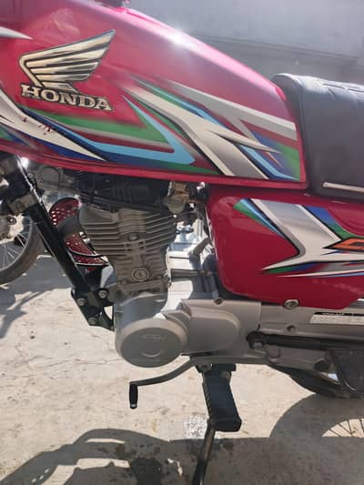 Honda 125 2023