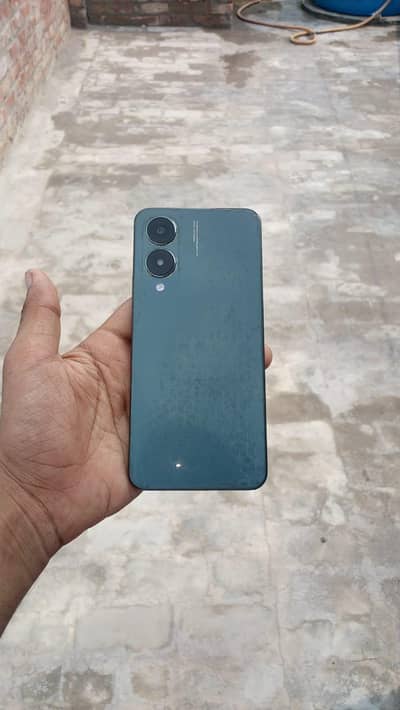 Vivo Y17s