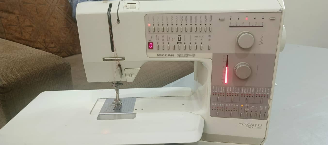 Riccar Automatic Sewing Machine 1