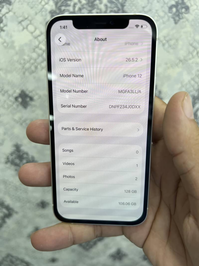 Apple iPhone 12 3