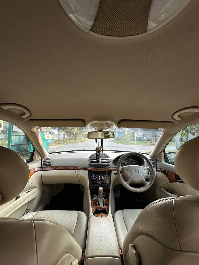 Mercedes E Class 2003 8