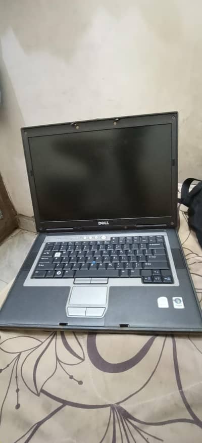 Dell Centrino Duo- 2017 model Latitude D830