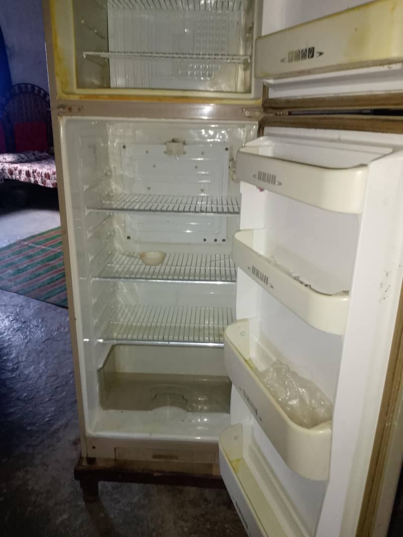 fridge 4