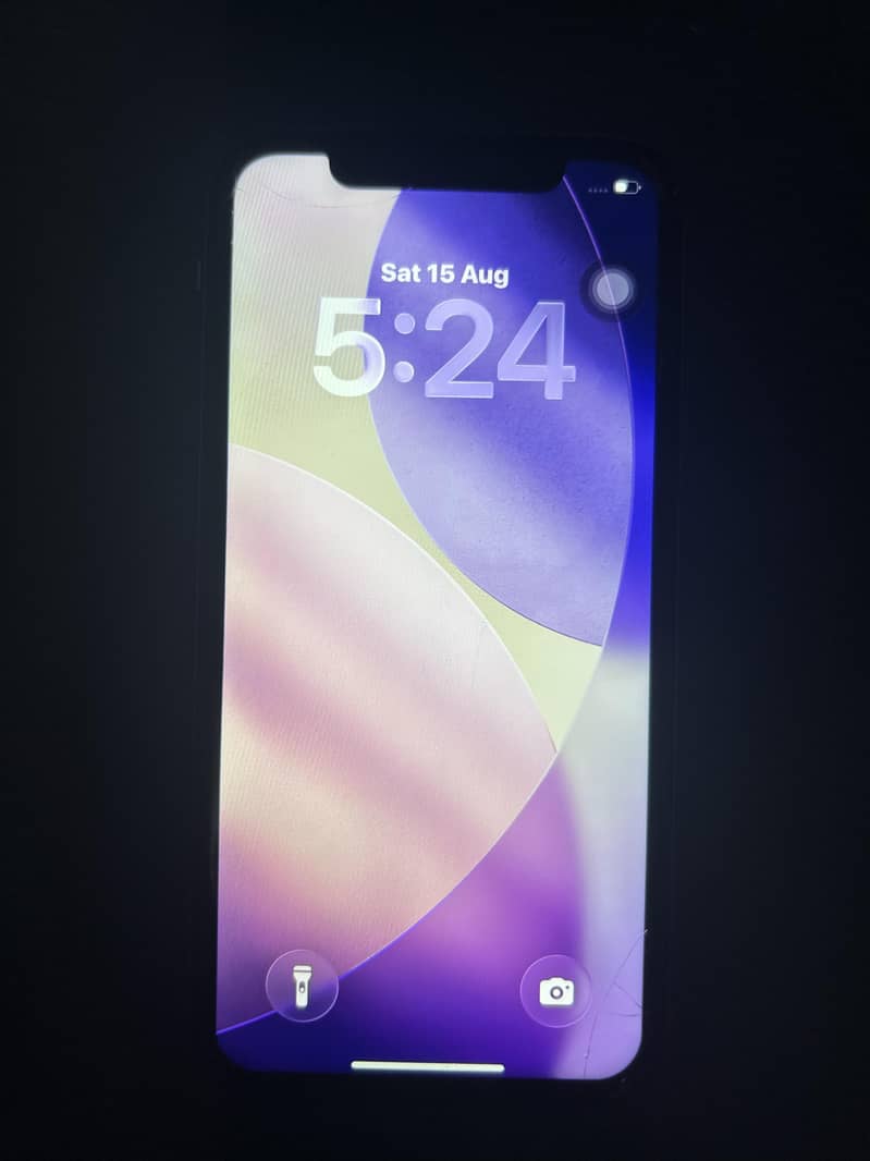 Apple iPhone 11 0