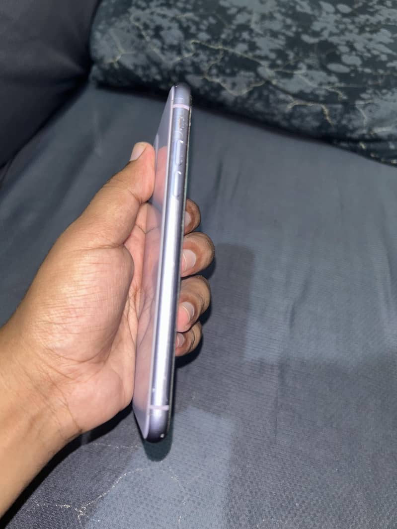 Apple iPhone 11 1
