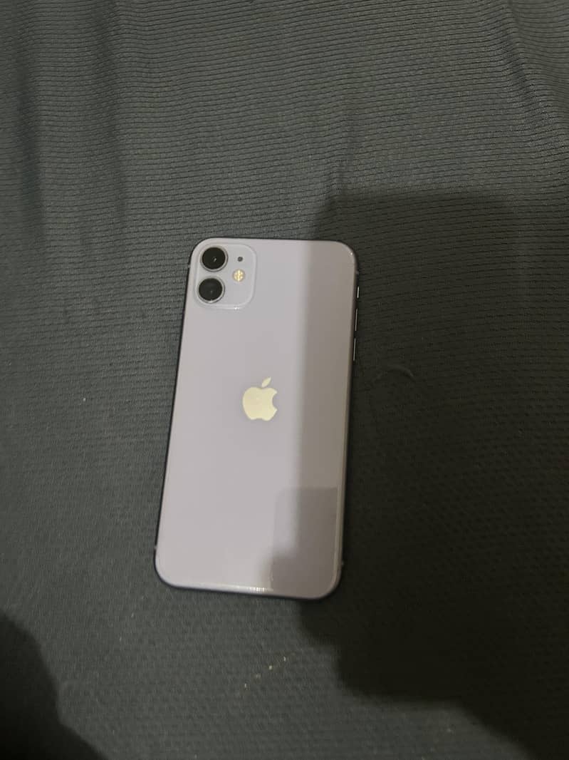 Apple iPhone 11 8