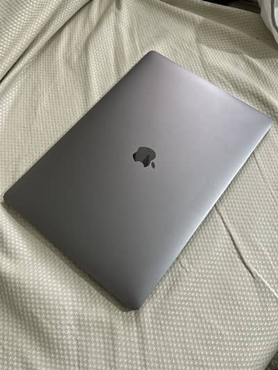 Apple Macbook pro 2019 16 inch