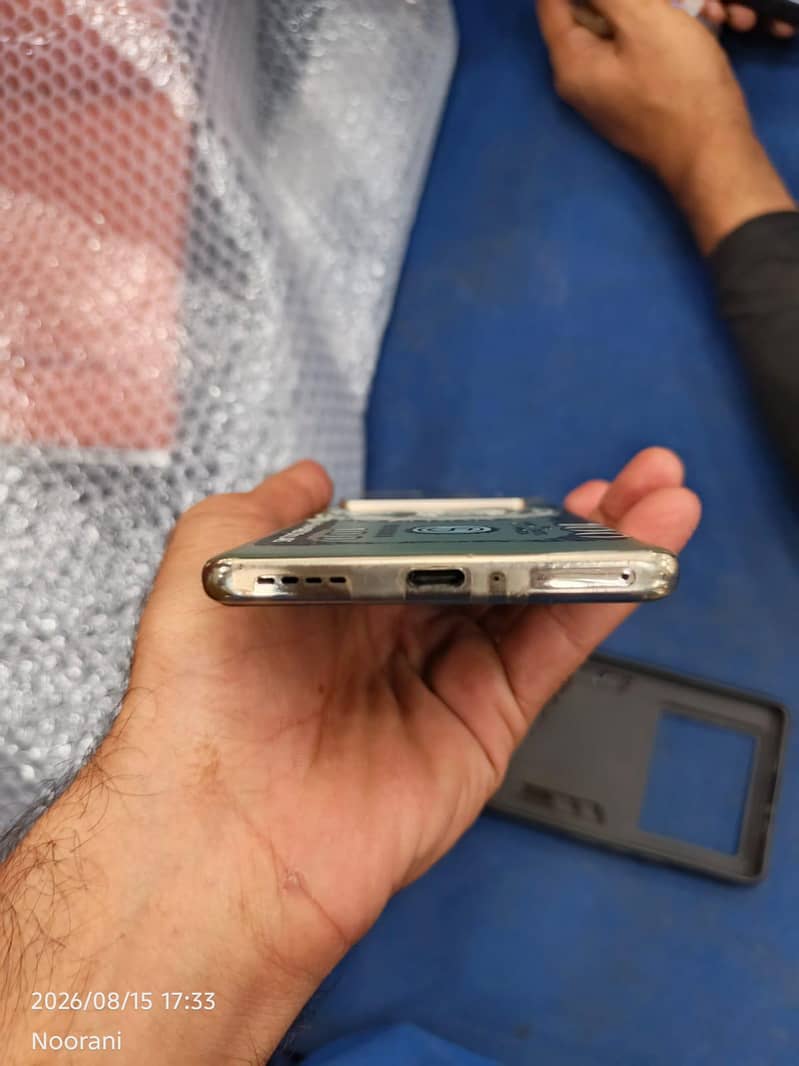 Infinix Note 40 Pro 3