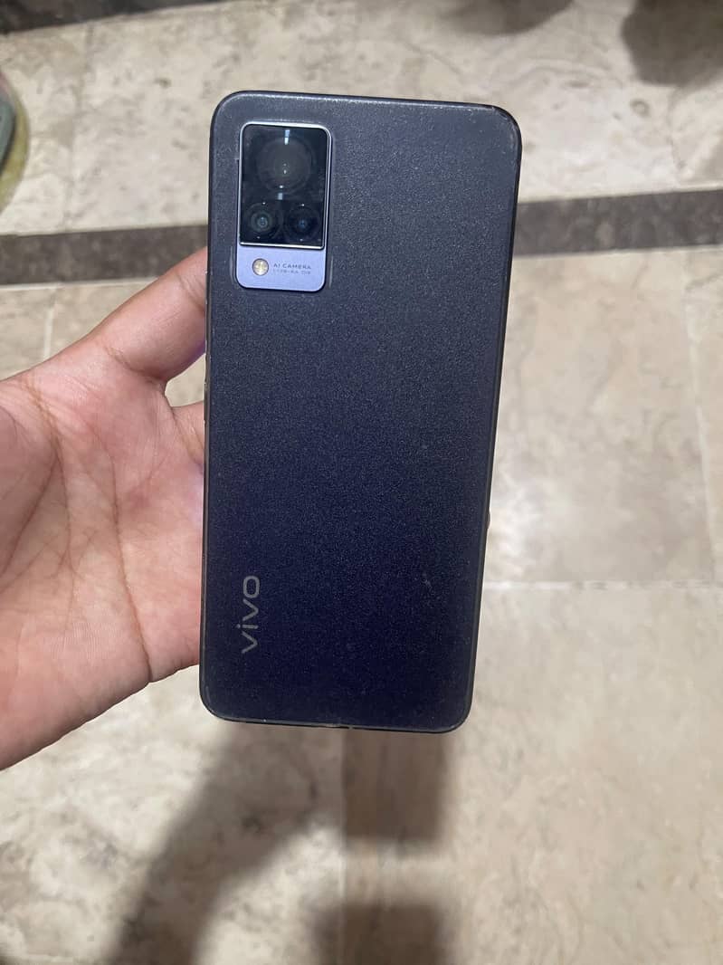 Vivo V21 0