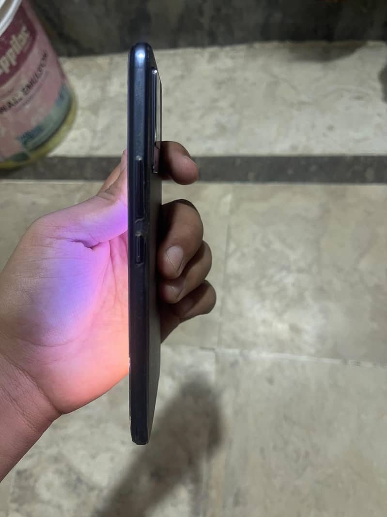 Vivo V21 2