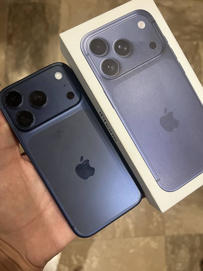 Apple iPhone 17 Pro 0