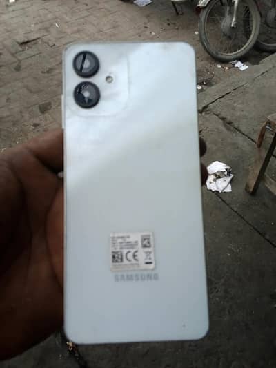 Samsung Mobile A06