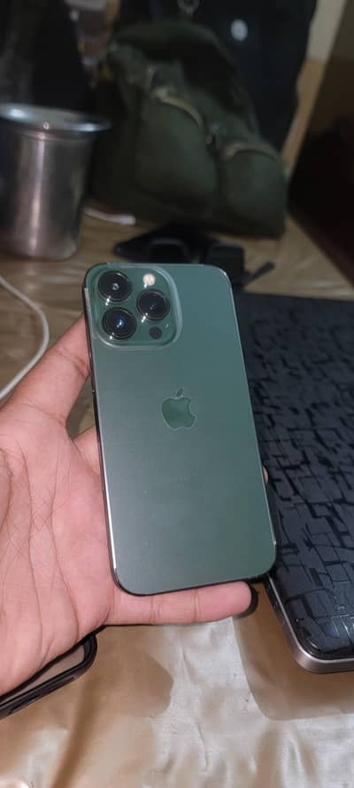 Apple iPhone 13 Pro waterpack bypass