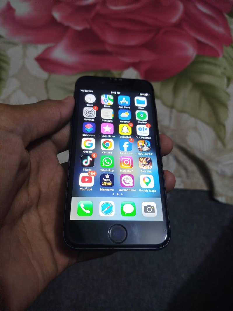 Apple iPhone 8 0