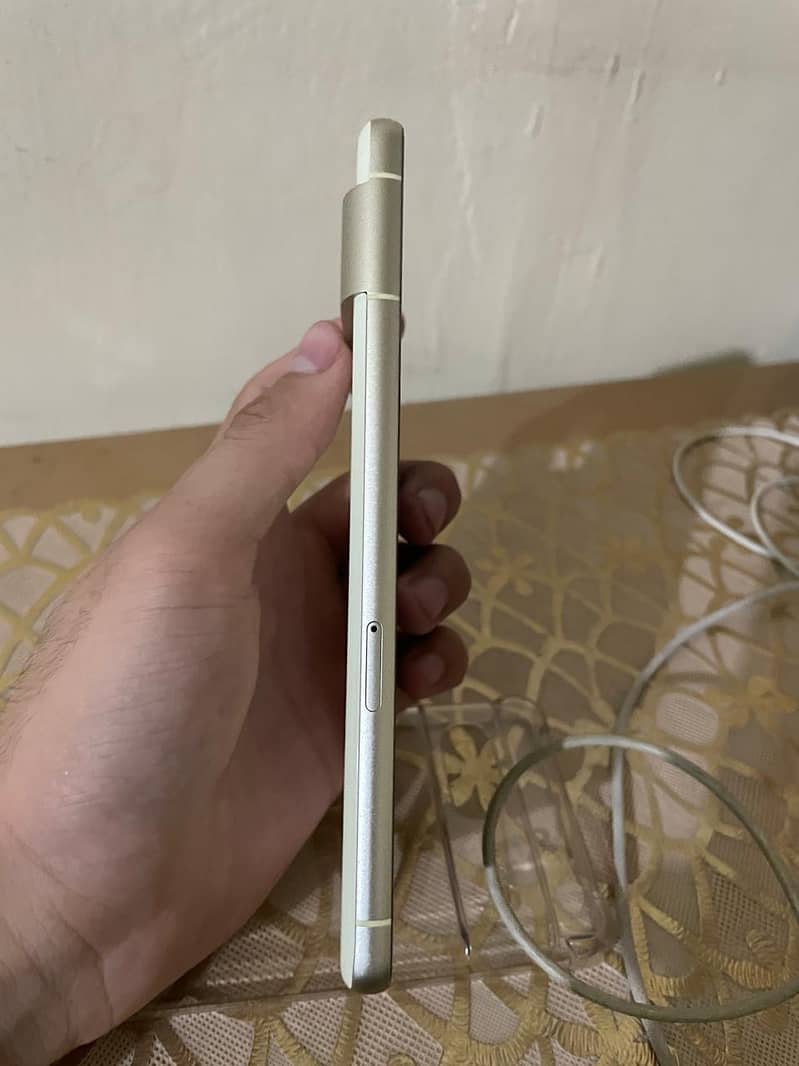 Google Pixel 7 3