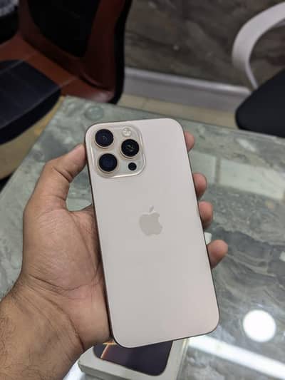 Apple iPhone 16 Pro Max