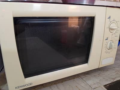Kenwood MW470