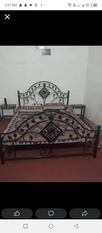 rotiron bed