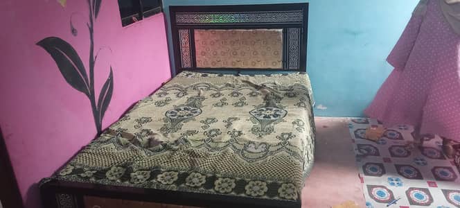 single bed de loyega