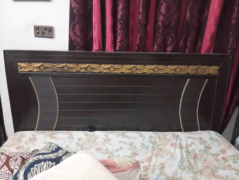 king size solid wood  bed 2