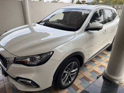 MG HS 2021
