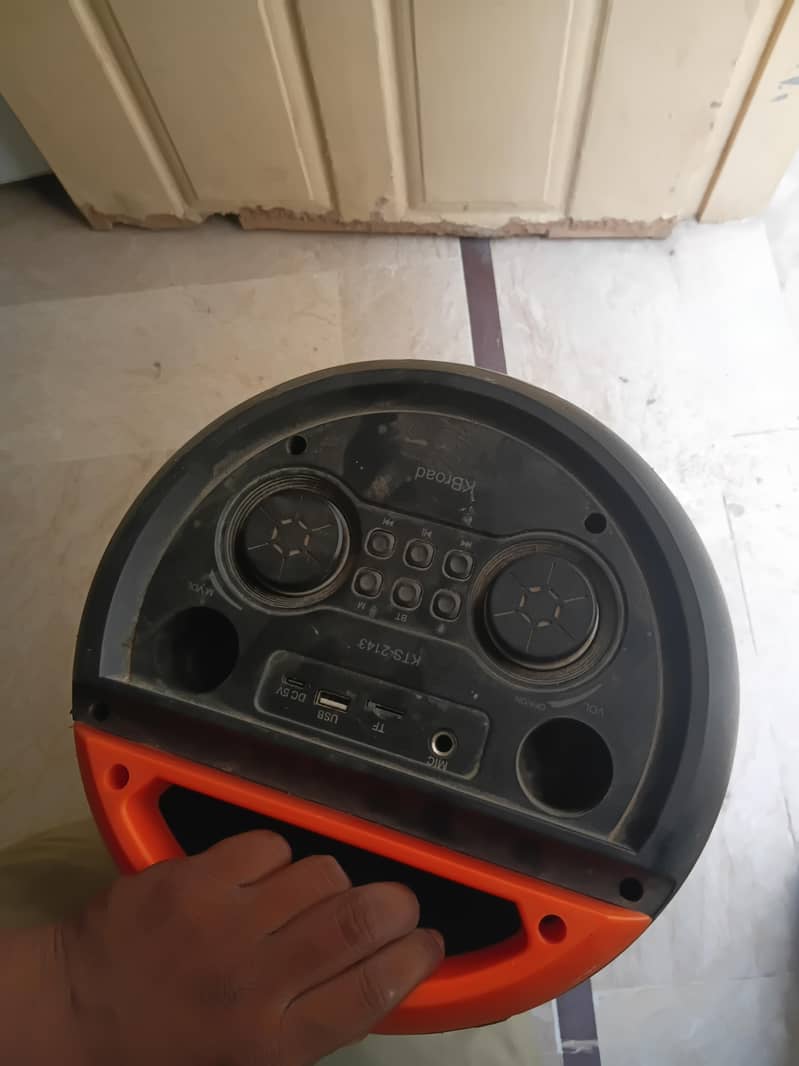 3 load speker chargeable 0