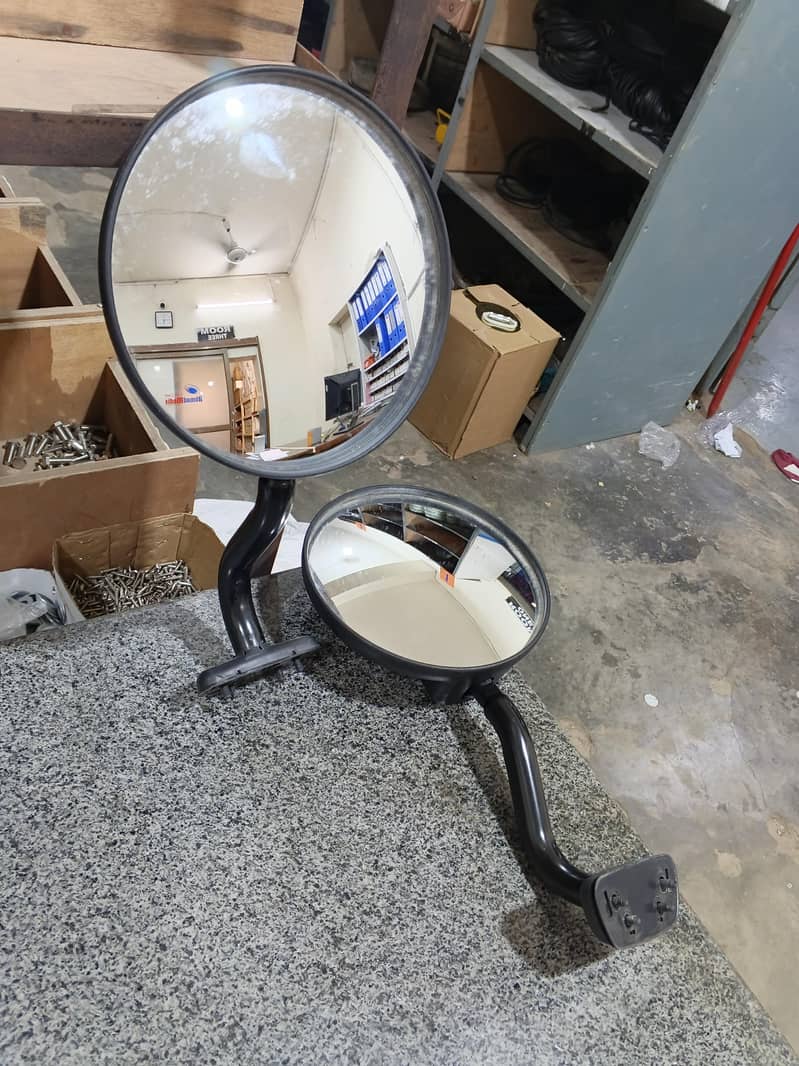 back view mirror 0
