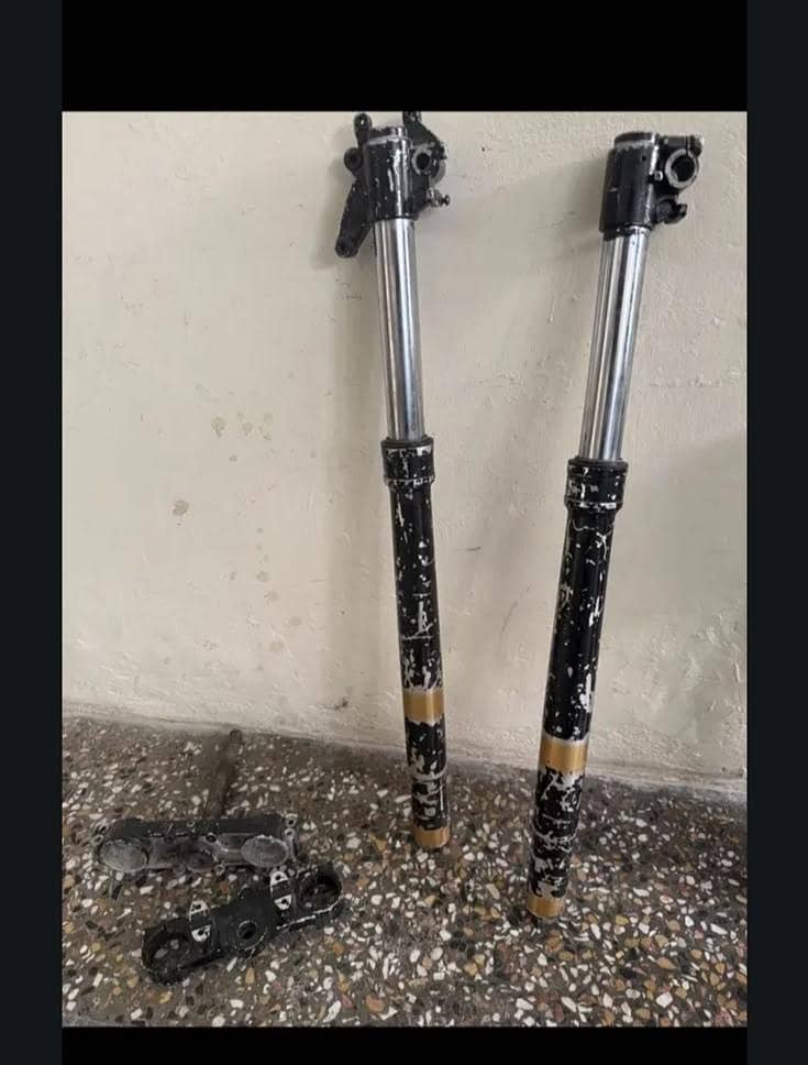 Front rare shocks 0