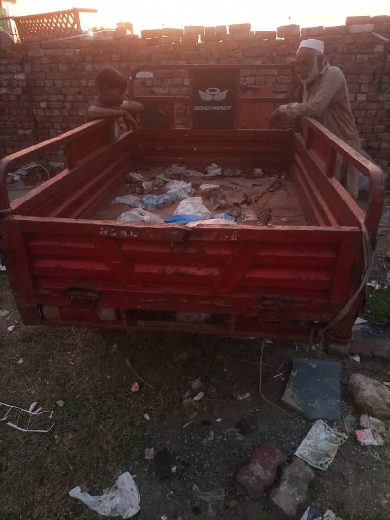 loader rickshaw 3